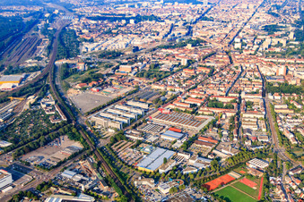 Vue aérienne de Entre Ostring, Haid-und-Neu-Straße et Durlacher Allee à le quartier Oststadt in Karlsruhe dans le département Bade-Wurtemberg, Allemagne