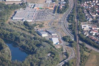 Vue aérienne de Centre Maximilien 2 à le quartier Maximiliansau in Wörth am Rhein dans le département Rhénanie-Palatinat, Allemagne