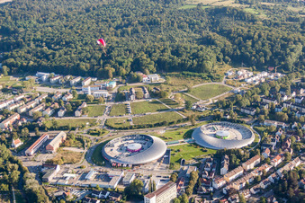 Vue aérienne de Quartier Oos in Baden-Baden dans le département Bade-Wurtemberg, Allemagne