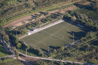 Vue aérienne de École de sport de Bade-Sud à le quartier Steinbach in Baden-Baden dans le département Bade-Wurtemberg, Allemagne