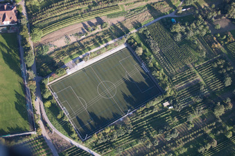 Ensemble d'installations sportives de l'École des sports de Bade-Sud à le quartier Steinbach in Baden-Baden dans le département Bade-Wurtemberg, Allemagne depuis l'avion
