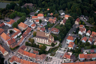 Vue oblique de Lauterbourg dans le département Bas Rhin, France