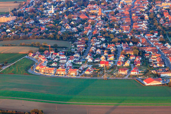 Sur la haute piste à Kandel dans le département Rhénanie-Palatinat, Allemagne hors des airs