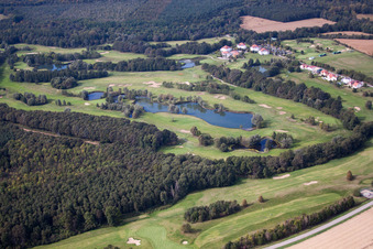 Club de golf de Baden-Baden Soufflenheim à Soufflenheim dans le département Bas Rhin, France hors des airs