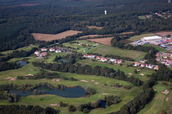 Club de golf de Baden-Baden Soufflenheim à Soufflenheim dans le département Bas Rhin, France vue du ciel