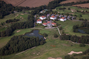 Vue oblique de Club de golf de Baden-Baden Soufflenheim à Soufflenheim dans le département Bas Rhin, France