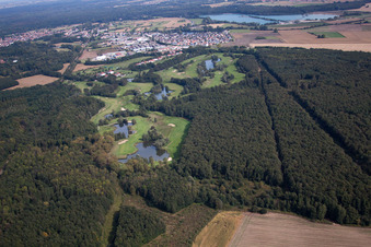 Club de golf de Baden-Baden Soufflenheim à Soufflenheim dans le département Bas Rhin, France vue du ciel