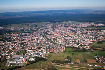 Vue d'oiseau de Haguenau dans le département Bas Rhin, France