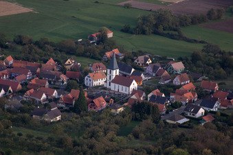 Morsbronn-les-Bains dans le département Bas Rhin, France depuis l'avion