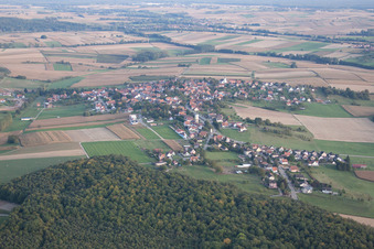 Keffenach dans le département Bas Rhin, France vu d'un drone