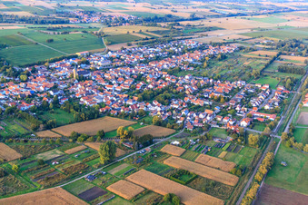 Photographie aérienne de Vue de la ville depuis le sud-ouest à Steinfeld dans le département Rhénanie-Palatinat, Allemagne