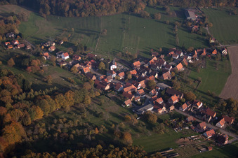 Mattstall dans le département Bas Rhin, France vue du ciel