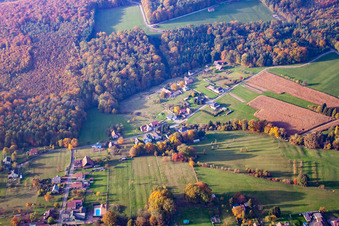 Nehwiller-près-Wœrth dans le département Bas Rhin, France vue du ciel