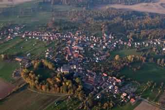 Vue oblique de Gœrsdorf dans le département Bas Rhin, France
