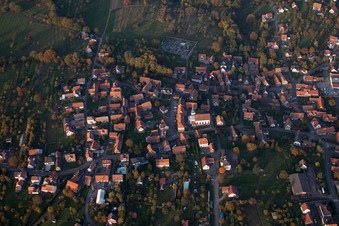 Image drone de Lampertsloch dans le département Bas Rhin, France