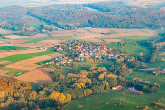 Vue aérienne de Keffenach dans le département Bas Rhin, France