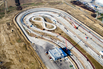Vue oblique de Piste d'essai pour camions Daimler-Chrysler à Wörth am Rhein dans le département Rhénanie-Palatinat, Allemagne