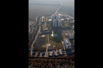 Terrain hospitalier de la BG Klinik Ludwigshafen à le quartier Oggersheim in Ludwigshafen am Rhein dans le département Rhénanie-Palatinat, Allemagne depuis l'avion