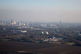 Vue aérienne de Quartier West in Ludwigshafen am Rhein dans le département Rhénanie-Palatinat, Allemagne