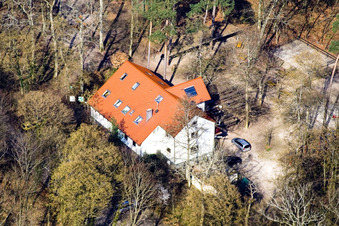 Vue aérienne de Maison des Amis de la Nature à Bienwald à Kandel dans le département Rhénanie-Palatinat, Allemagne