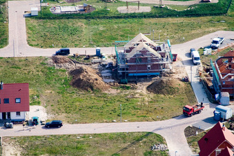 Nouvelle zone de développement NO à le quartier Schaidt in Wörth am Rhein dans le département Rhénanie-Palatinat, Allemagne d'un drone