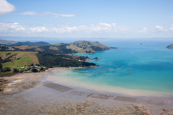 Photographie aérienne de Quartier Te Kouma in Coromandel dans le département Waïkato, Nouvelle-Zélande