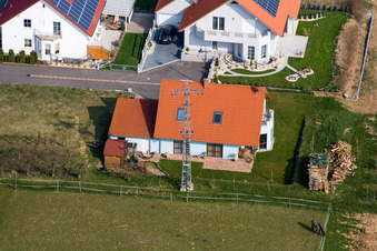 Enregistrement par drone de À Narrenberg à Hergersweiler dans le département Rhénanie-Palatinat, Allemagne