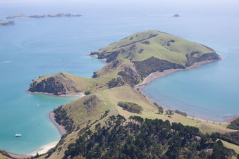 Image drone de Whanganui Island dans le département Waïkato, Nouvelle-Zélande