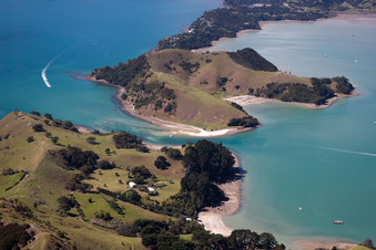 Image drone de Whanganui Island dans le département Waïkato, Nouvelle-Zélande