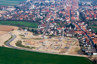 Vue aérienne de Nouvelle zone de développement Am Höhenweg à Kandel dans le département Rhénanie-Palatinat, Allemagne