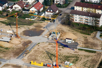 Nouvelle zone de développement Am Höhenweg à Kandel dans le département Rhénanie-Palatinat, Allemagne d'en haut