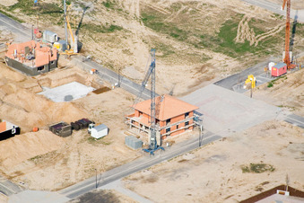 Nouvelle zone de développement Am Höhenweg à Kandel dans le département Rhénanie-Palatinat, Allemagne vue d'en haut