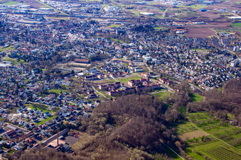 Vue aérienne de Arcades d'Illenau à le quartier Oberachern in Achern dans le département Bade-Wurtemberg, Allemagne