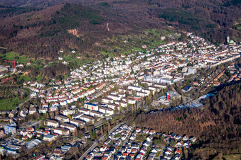 Vue aérienne de Pompiers à le quartier Oos in Baden-Baden dans le département Bade-Wurtemberg, Allemagne