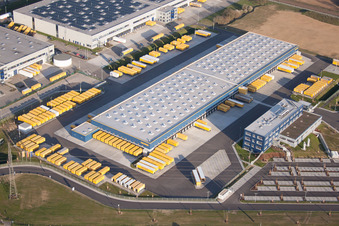Vue aérienne de Centre logistique DACHSER Karlsruhe GmbH, Malsch à Malsch dans le département Bade-Wurtemberg, Allemagne