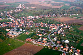 Image drone de Riedseltz dans le département Bas Rhin, France