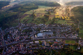 Vue aérienne de Quartier Berghausen in Pfinztal dans le département Bade-Wurtemberg, Allemagne