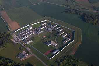 Vue aérienne de Prison de l'établissement correctionnel Adelsheim dans le district de Leibenstadt à Adelsheim dans le département Bade-Wurtemberg, Allemagne