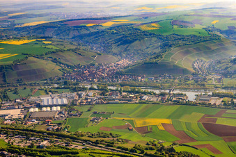 Vue aérienne de Zone industrielle Heidingsfeld-Sud avec Kloeckner Metals Germany GmbH et Corso Recycling GmbH à le quartier Heidingsfeld in Würzburg dans le département Bavière, Allemagne