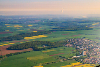 Vue aérienne de Grasswood à Rottendorf dans le département Bavière, Allemagne