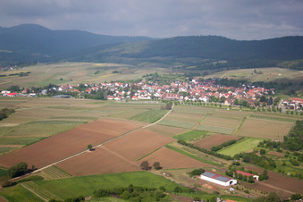 Quartier Schweigen in Schweigen-Rechtenbach dans le département Rhénanie-Palatinat, Allemagne vue d'en haut