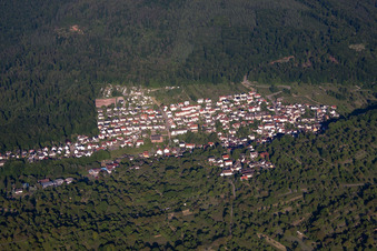 De l'ouest à le quartier Waldprechtsweier in Malsch dans le département Bade-Wurtemberg, Allemagne hors des airs