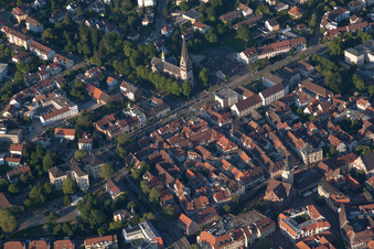 Vue aérienne de VHS à Ettlingen dans le département Bade-Wurtemberg, Allemagne