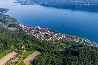 Vue aérienne de Zone riveraine du lac de Constance à Sipplingen dans le département Bade-Wurtemberg, Allemagne