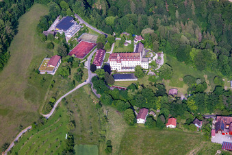 Photographie aérienne de Collège international de Salem Schloss Salem à Überlingen dans le département Bade-Wurtemberg, Allemagne