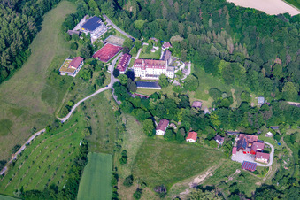Vue oblique de Collège international de Salem Schloss Salem à Überlingen dans le département Bade-Wurtemberg, Allemagne