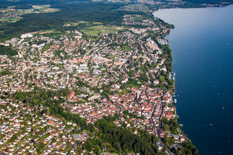 Vue aérienne de Ville Überlingen au bord du lac de Constance à Überlingen dans le département Bade-Wurtemberg, Allemagne