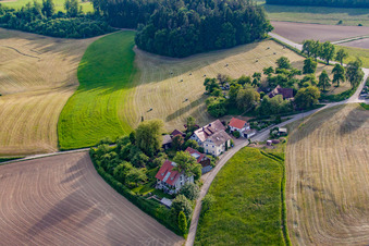 Vue aérienne de Dans le zinc à le quartier Taisersdorf in Owingen dans le département Bade-Wurtemberg, Allemagne