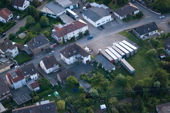 Vue oblique de ENDERES Freight Forwarding à le quartier Diedelsheim in Bretten dans le département Bade-Wurtemberg, Allemagne