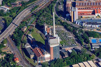 Vue aérienne de Centrale de cogénération Ouest/Centrale électrique municipale et sous-station Karlsruhe Ouest à le quartier Mühlburg in Karlsruhe dans le département Bade-Wurtemberg, Allemagne